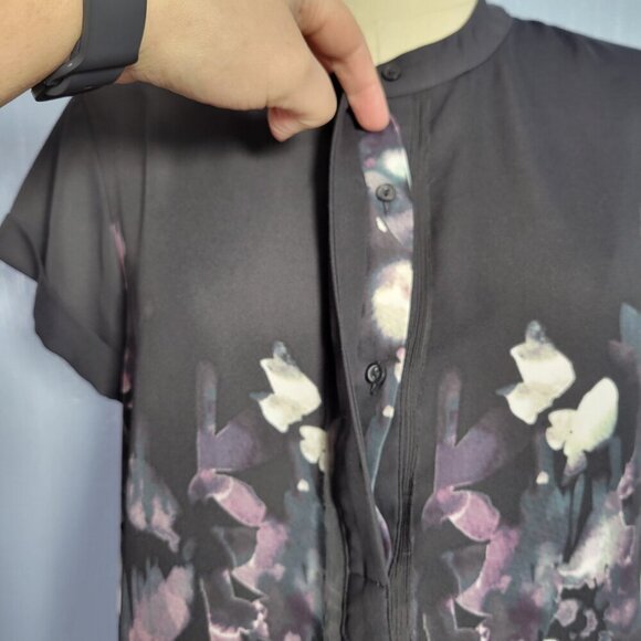Simply Vera Small Black Pink Floral Hidden Button Dressy Shortsleeve Blouse - Picture 3 of 10